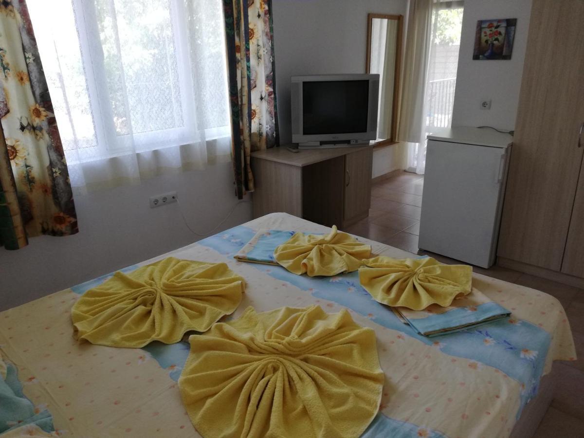 Apartments Ivelin Lozenets Buitenkant foto