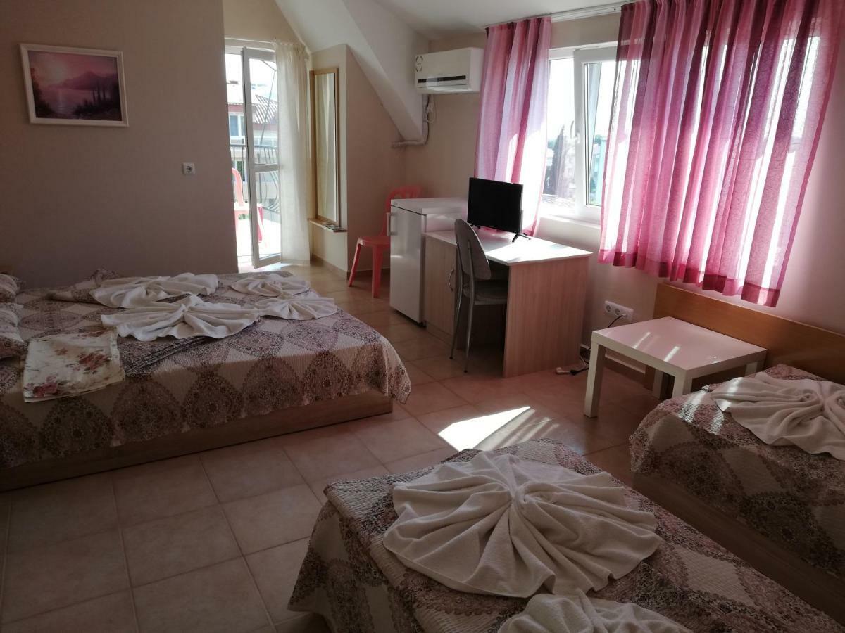 Apartments Ivelin Lozenets Kamer foto
